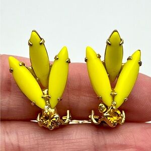 Vintage Juliana DELIZZA and ELSTER Yellow Opaque Navette Earrings